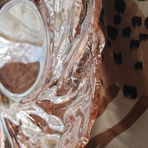 Elegant Pink Glass Decorative Bowl - Picture 5 of 8